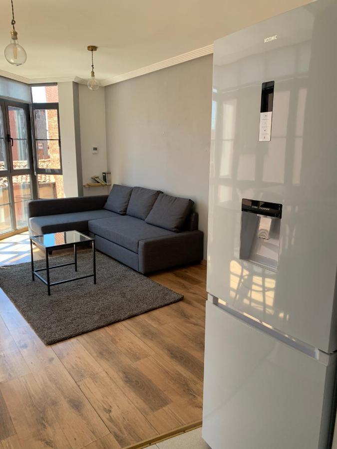 Apartamento Melisa Vut700 Apartment Леон Екстериор снимка