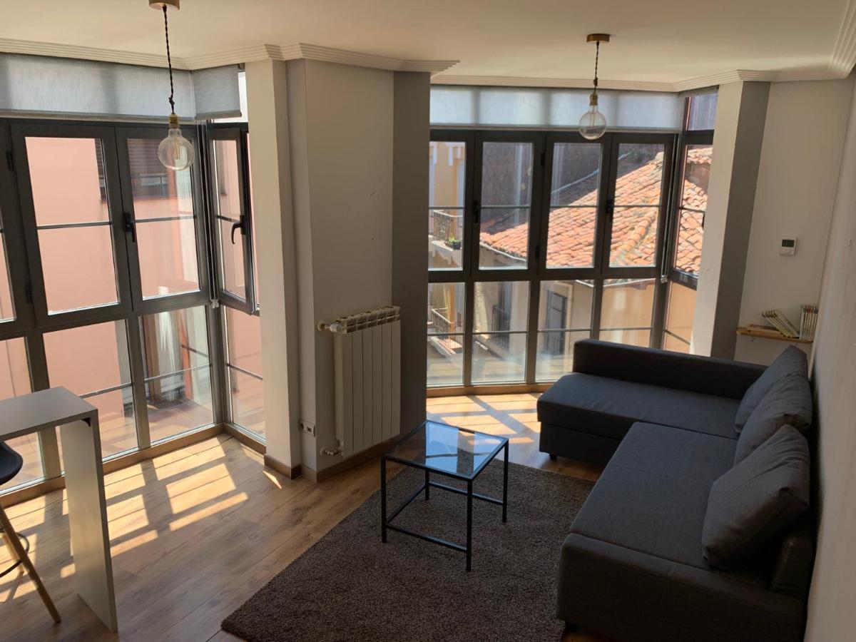 Apartamento Melisa Vut700 Apartment Леон Екстериор снимка