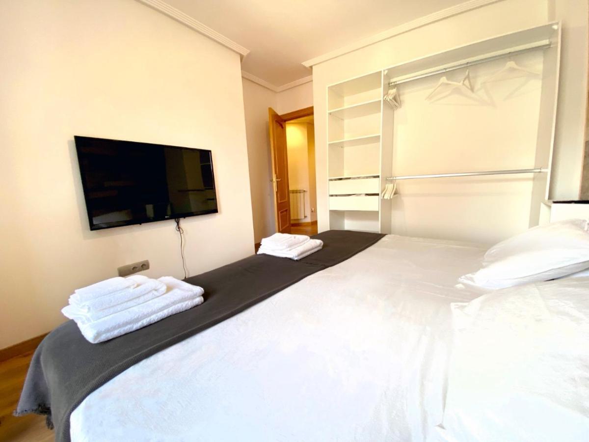 Apartamento Melisa Vut700 Apartment Леон Екстериор снимка
